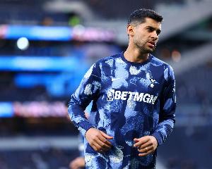 TA：热刺续约罗梅罗助力多线作战 埃泽和萨维尼奥仍然是目标